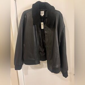 GAP Faux Leather Sherpa Bomber Jacket – Black – XL – NWT
